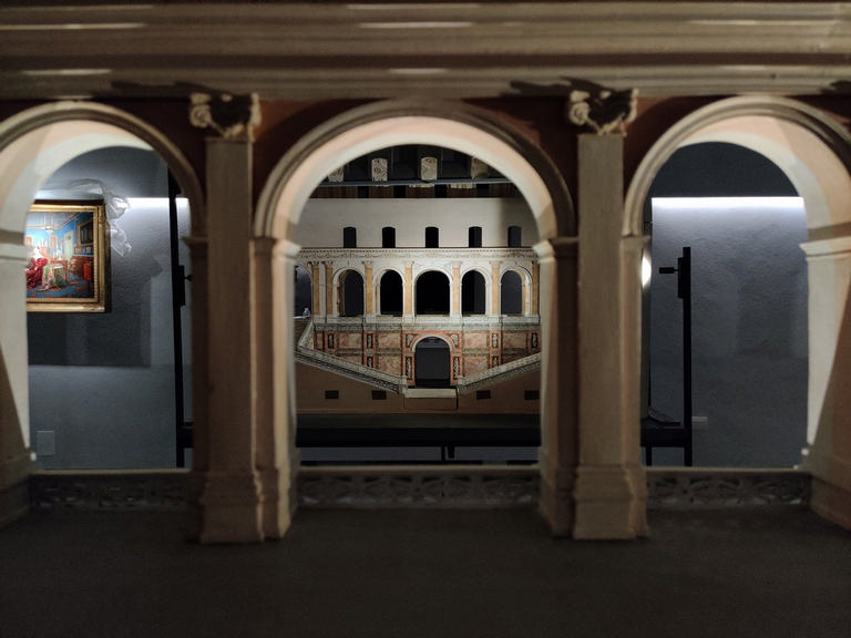Royal Palace of Naples – image 9