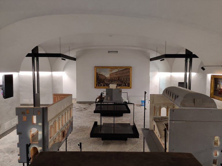 Royal Palace of Naples – image 13