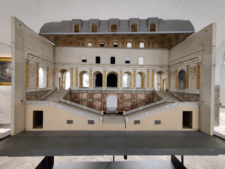 Royal Palace of Naples – image 10