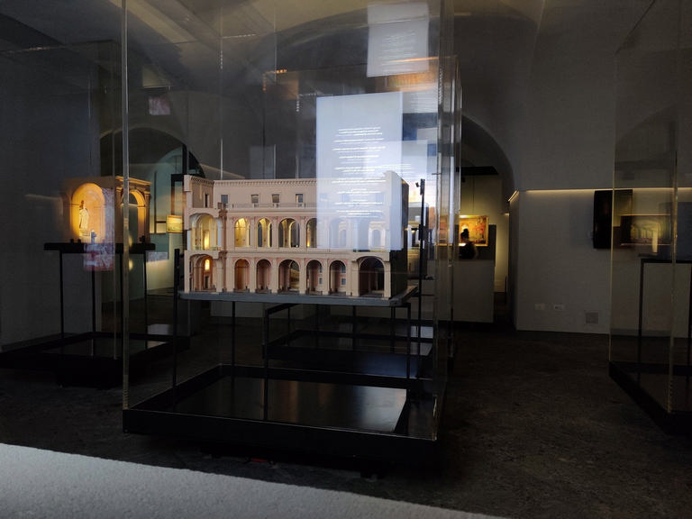 Royal Palace of Naples – image 7